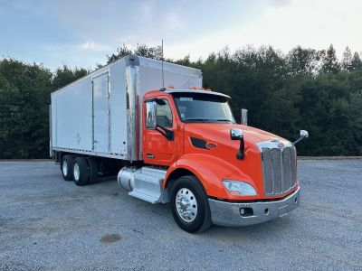 2017 Peterbilt 579 3 Axle Van Truck front view
