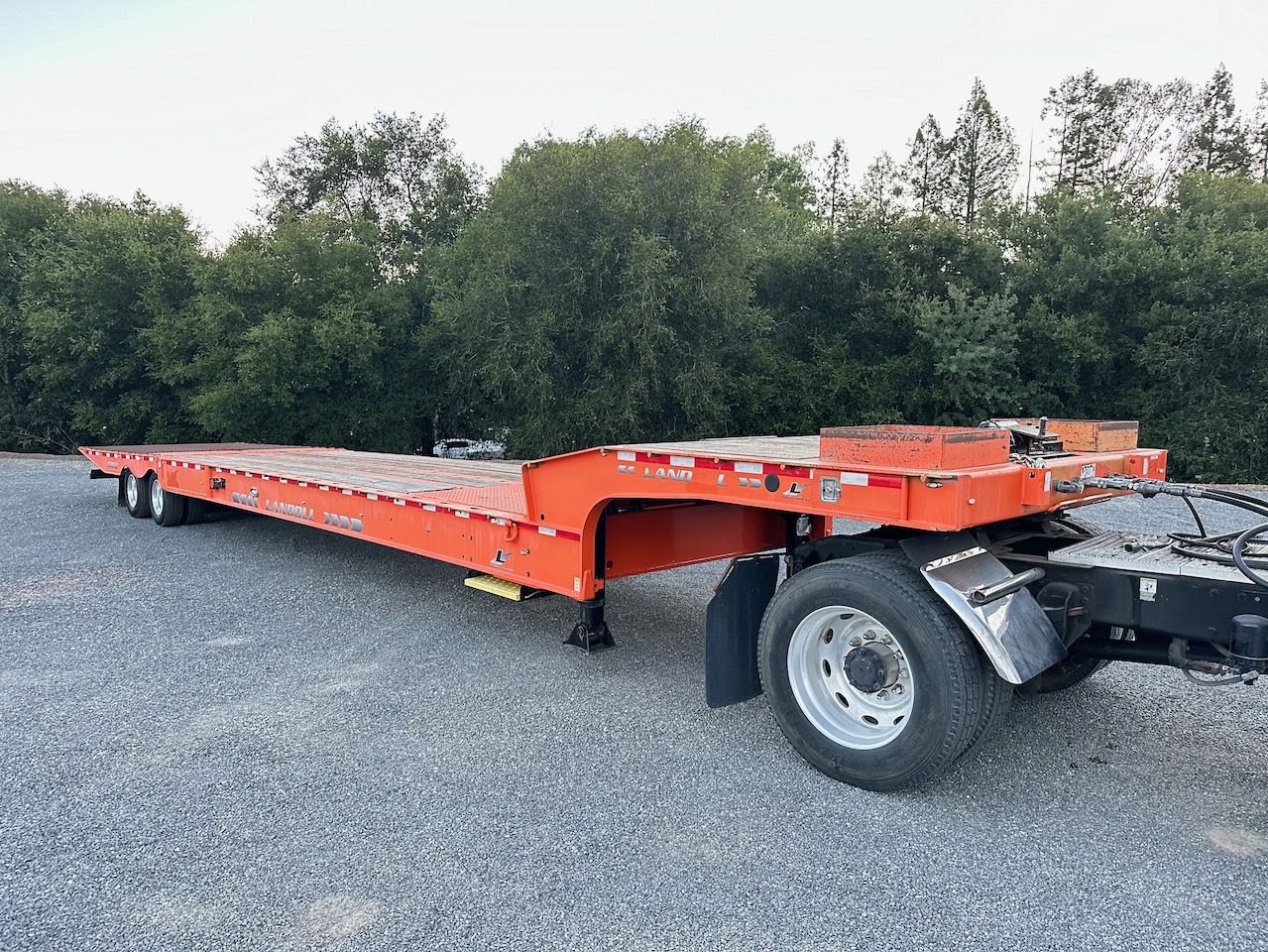 2017 Landoll 930D 2 Axle Beavertail Trailer | $69,900 | Charter Trucks