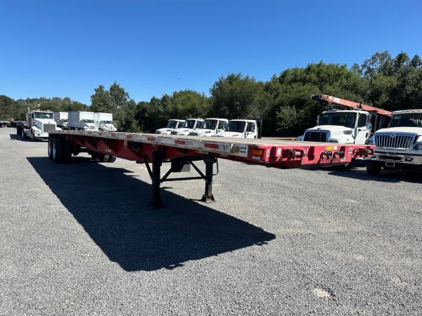 1996 Utility 2 Axle Flatbed Trailer