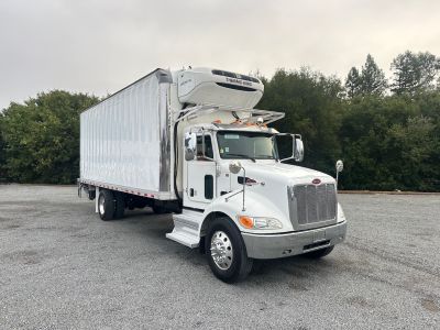 2020 Peterbilt 337 2 Axle Reefer Truck