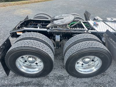 class 8 heavy duty tires