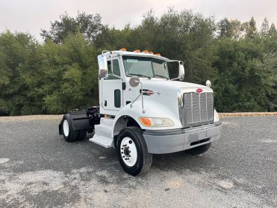 2017 Peterbilt 348 2 Axle Tractor