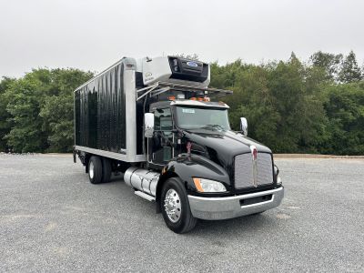 2018 Kenworth T270 2 Axle Reefer Truck