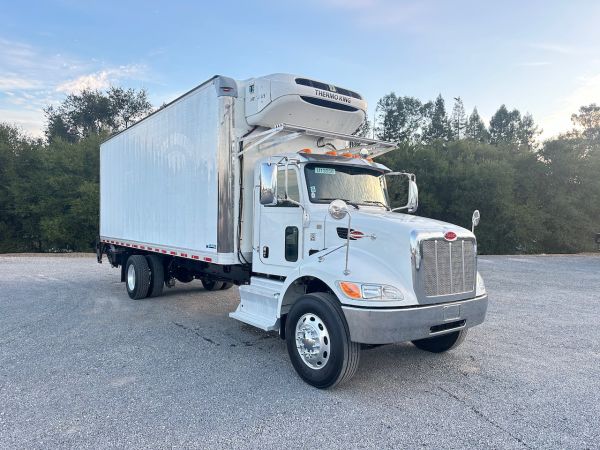 2015 Peterbilt 337 2 Axle Reefer Truck front view