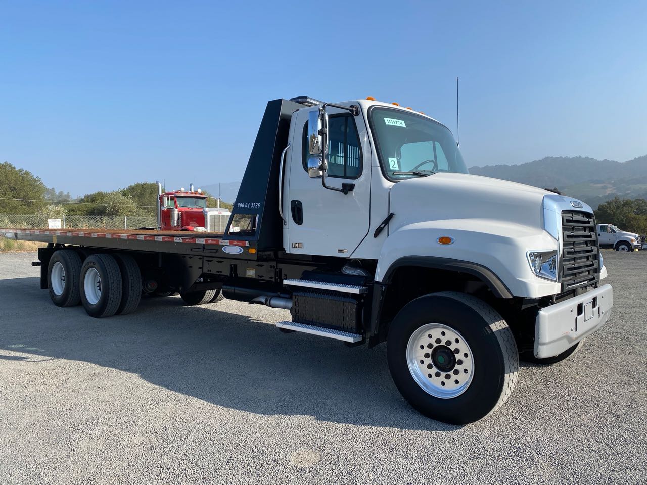 Used Freightliner 114SD For Sale - Charter Trucks