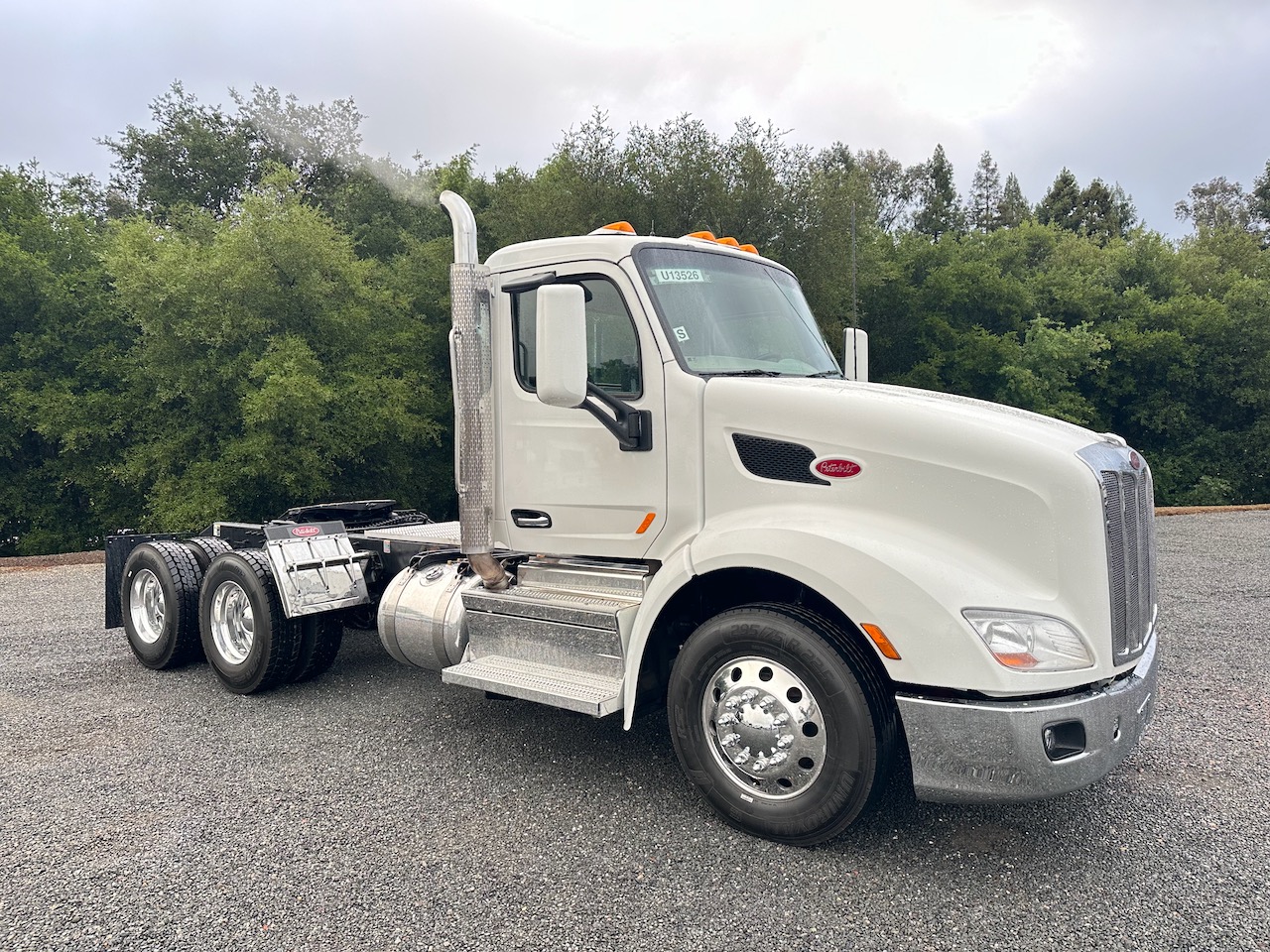 2020 Peterbilt 579 Day Cab with an X15 Engine | $49900 | Charter