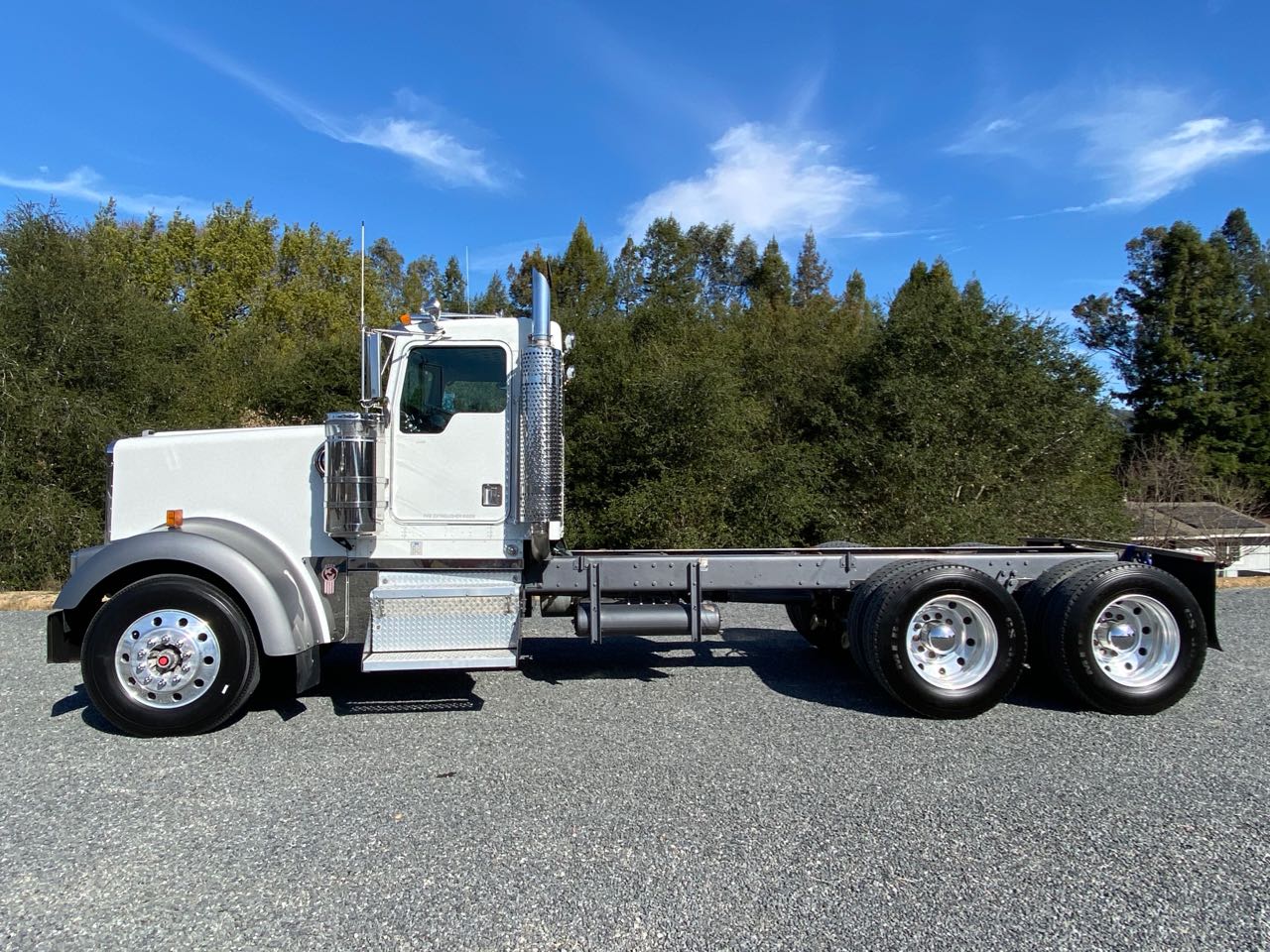 Where Is The Best Place To Sell My Semi Truck?