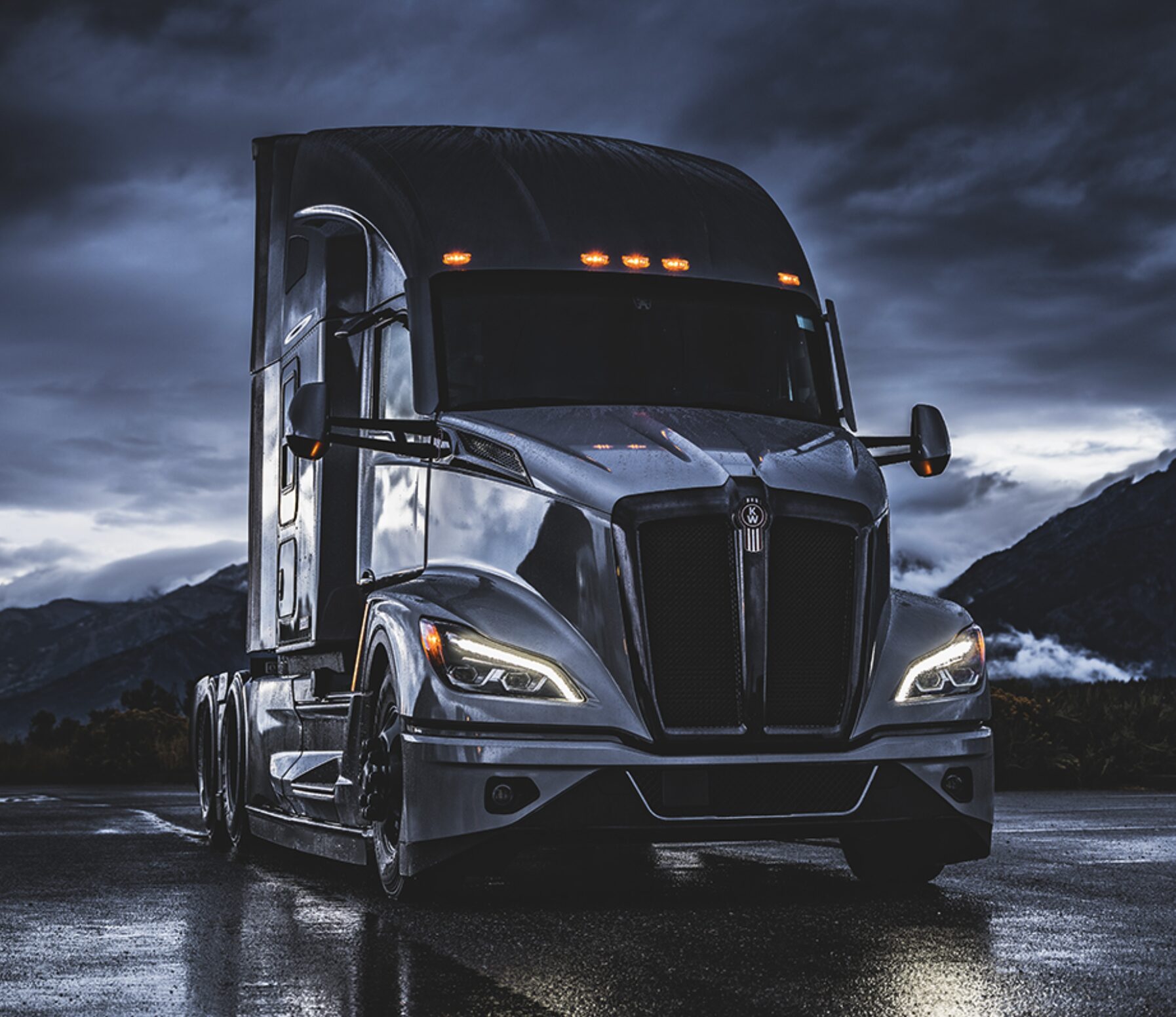 Top-Selling Class 8 Trucks in the U.S. | Charter Trucks